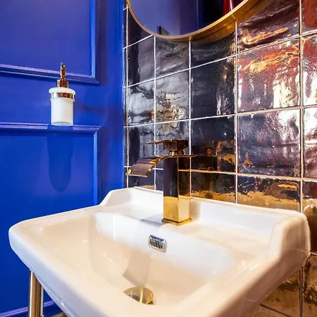 Urban Royal Balneo Chaville